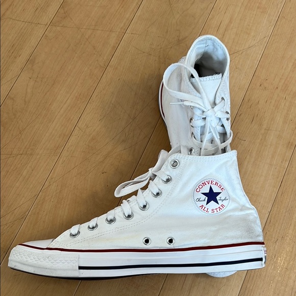 CONVERSE High-Top Sneakers 'CHUCK TAYLOR ALL STAR CLASSIC size 9.5 - Picture 2 of 11